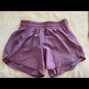 Mid-rise, lined, shorts